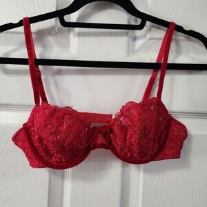 Vintage Victoria’s Secret Very Sexy Underwire Bra Red 36A (Sku A23)